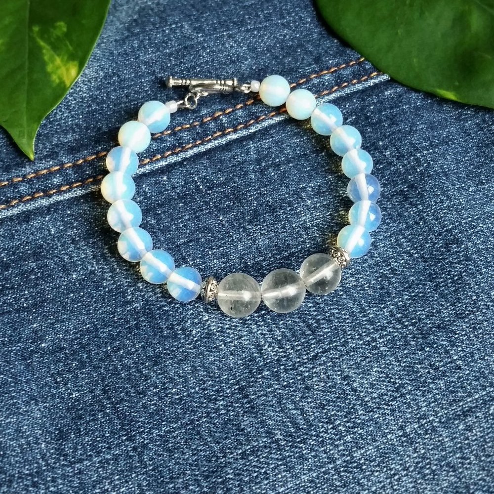 'Air' bracelet - Opal and Quartz